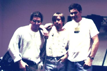 BAND4.JPG (22744 bytes)